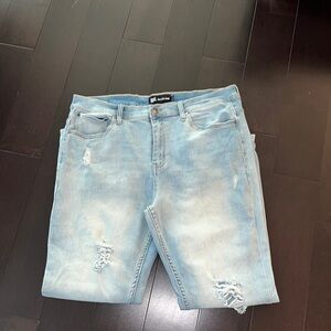 RSQ Jeans Mens 34x30 Blue
Denim Relaxed Tapered Fit
Light Wash Casual Fashion